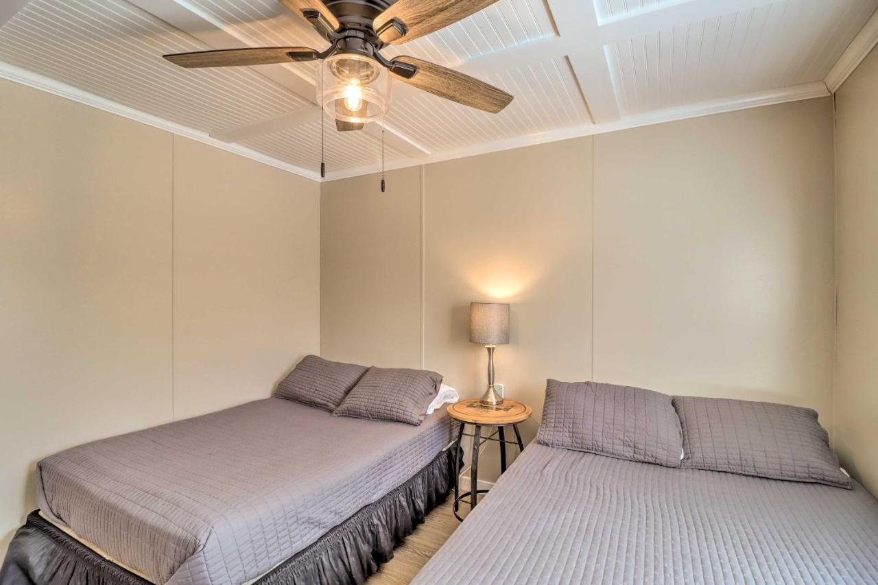 Lakefront Greers Ferry Cabin With Covered Boat Slip! Fairfield Bay 外观 照片